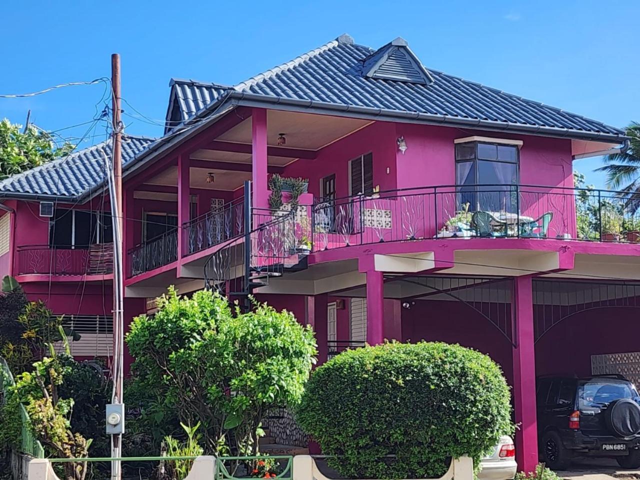 The Seaside Garden Guesthouse Buccoo Екстер'єр фото